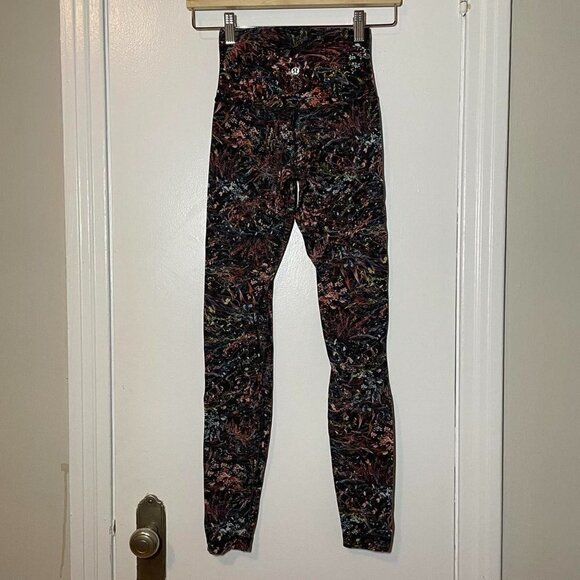 Lululemon Align Pant Foliage Overlay Multi size 0 - Picture 8 of 8